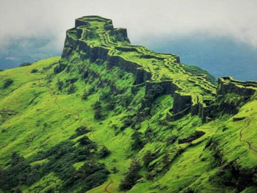 Torna Fort