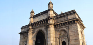 Top Interesting Monuments and Places in Maharashtra Gateway of India
